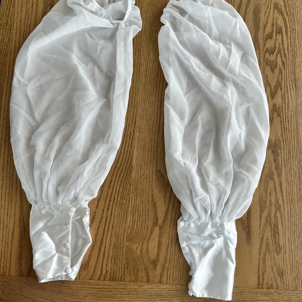 Sheer and silk bridal sleeves